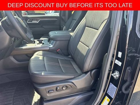 Used 2024 Chevrolet Silverado 2500 High Country w/ Technology Package AWD/4WD image 28