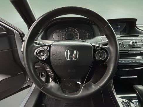 Used 2017 Honda Accord Sport Special Edition image 11