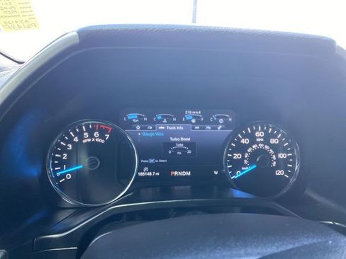 Used 2017 Ford F150 Lariat w/ Equipment Group 502A Luxury AWD/4WD image 15