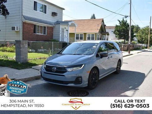 Used 2025 Honda Odyssey Sport-L image 2
