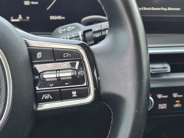Used 2024 Kia Sorento SX AWD/4WD image 28