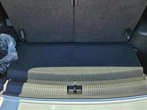 Certified 2024 Volkswagen Tiguan S FWD image 6