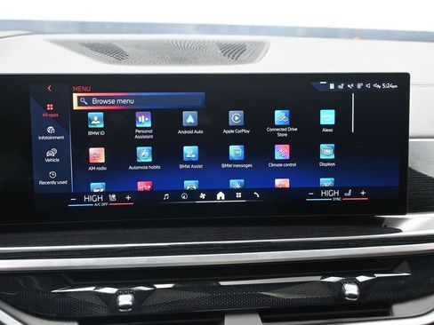 Used 2024 BMW X6 xDrive40i w/ Premium Package image 17