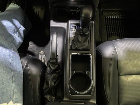 Certified 2018 Toyota Tacoma TRD Sport image 20