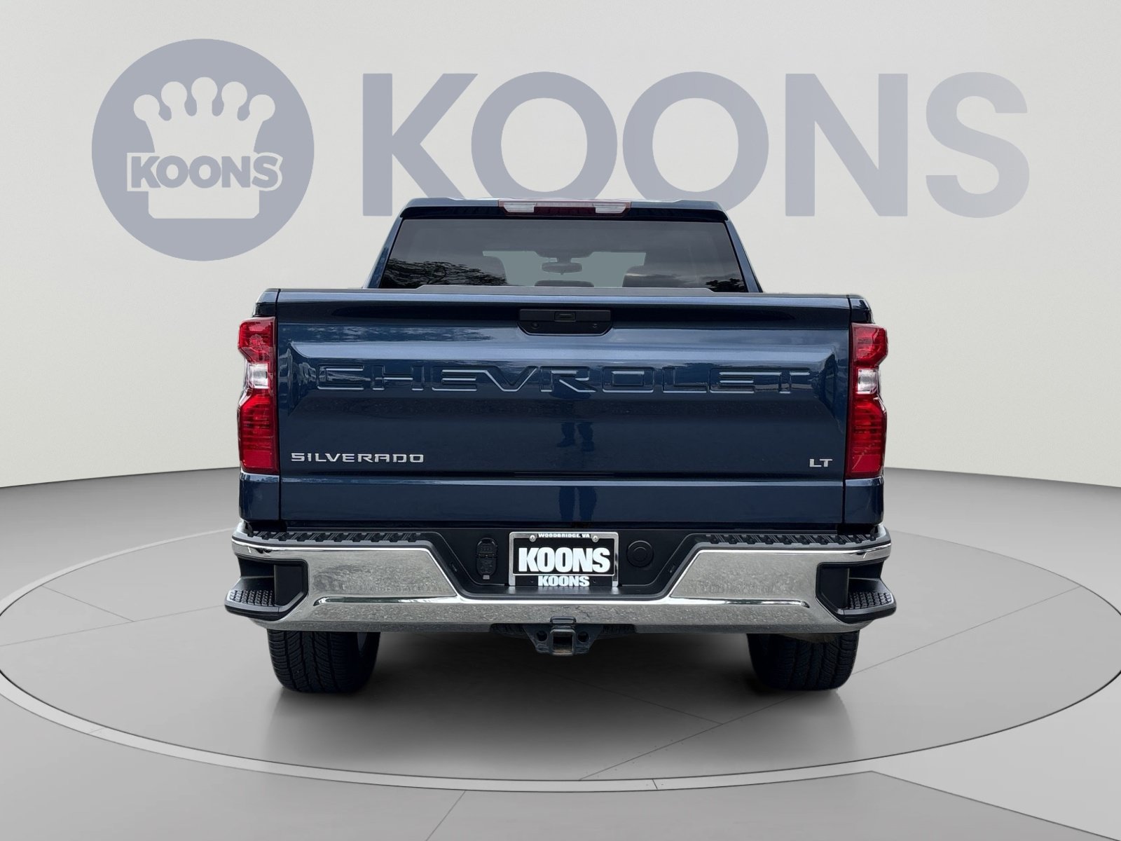 Used 2022 Chevrolet Silverado 1500 LT AWD/4WD image 5