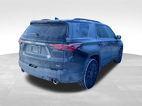 Certified 2023 Chevrolet Traverse RS w/ LPO, Floor Liner Package image 2