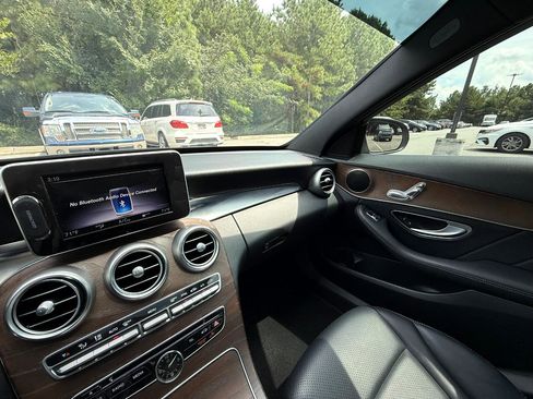 Used 2018 Mercedes-Benz C 300 Sedan image 23