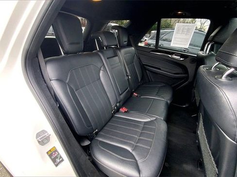 Used 2018 Mercedes-Benz GLE 350 4MATIC image 16