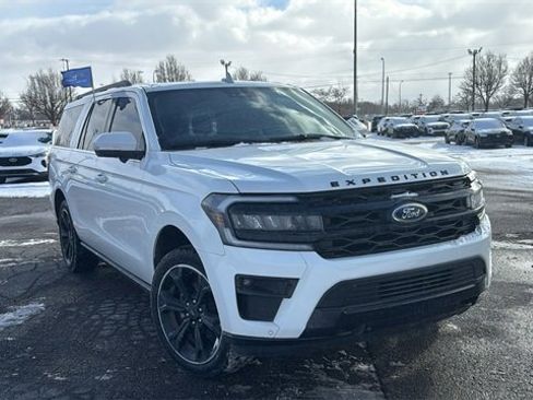 Certified 2022 Ford Expedition Max Limited image 2