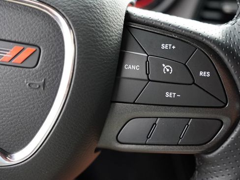 Certified 2022 Dodge Challenger SXT w/ Driver Convenience Group RWD image 27