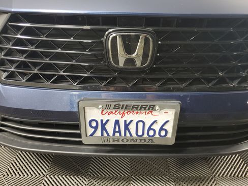Used 2024 Honda Accord EX image 10