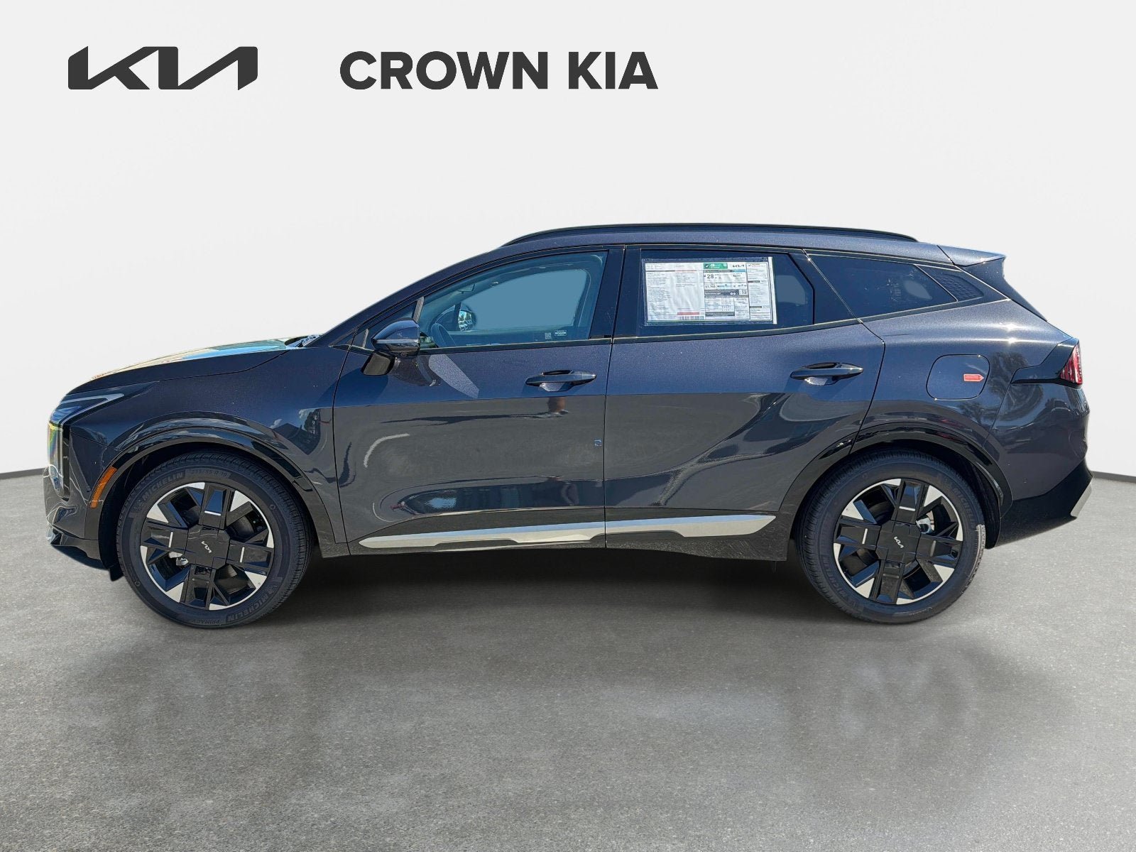 New 2026 Kia Sportage SX FWD image 8