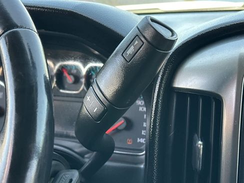 Used 2018 Chevrolet Silverado 1500 LT w/ All Star Edition RWD image 25