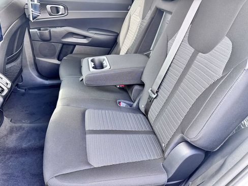 New 2026 Kia Sorento LX FWD image 23