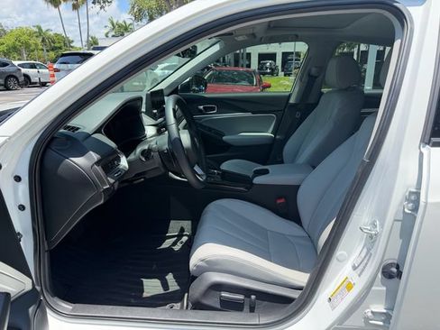 Used 2025 Acura Integra FWD image 11
