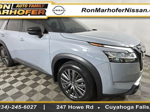 Used 2024 Nissan Pathfinder SL w/ SL Premium Package AWD/4WD image 1