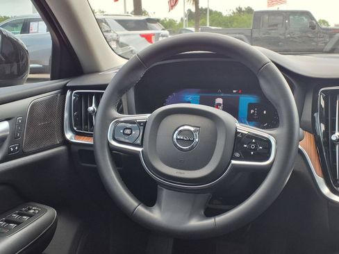 Used 2024 Volvo S60 B5 Plus w/ Climate Package AWD/4WD image 23