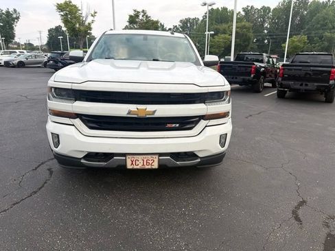 Used 2018 Chevrolet Silverado 1500 LT w/ All Star Edition AWD/4WD image 4