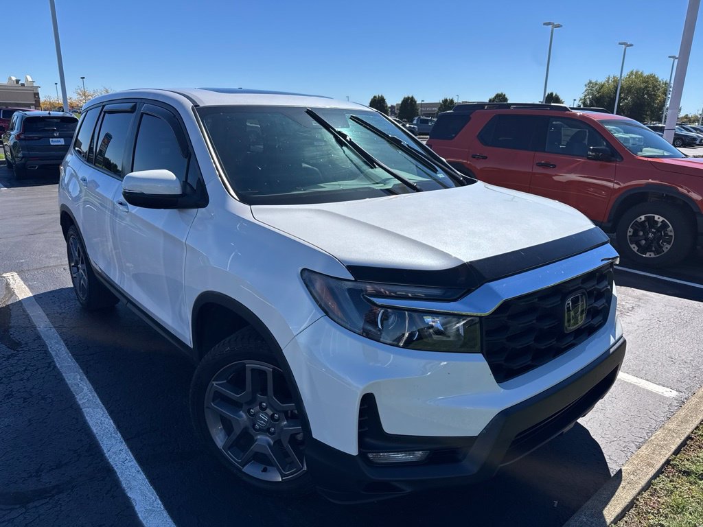 Used 2023 Honda Passport EX-L image 3