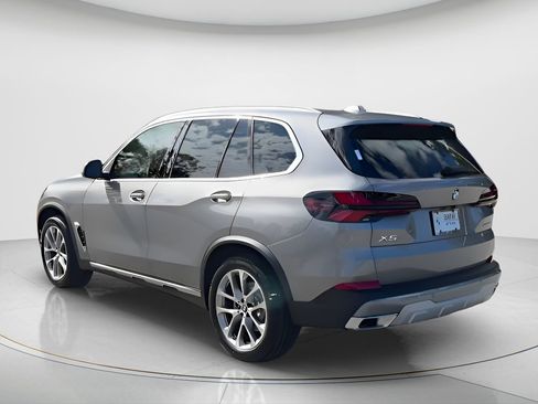 New 2026 BMW X5 sDrive40i RWD image 8