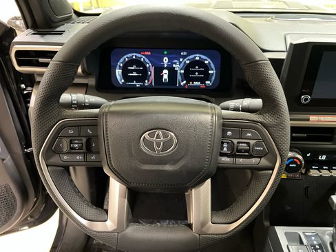 New 2025 Toyota Tacoma TRD Sport w/ TRD Sport Upgrade Package image 18