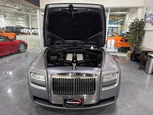 Used 2010 Rolls-Royce Ghost RWD image 24