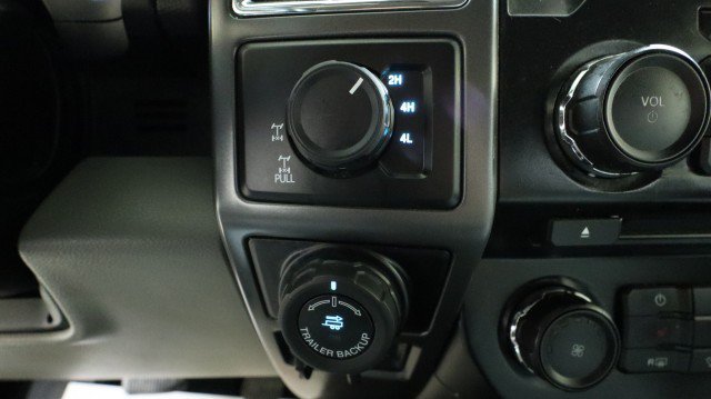 Used 2016 Ford F150 XLT w/ Equipment Group 302A Luxury AWD/4WD image 15