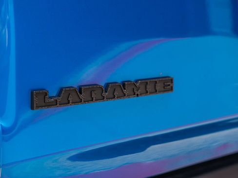 New 2026 RAM 1500 Laramie AWD/4WD image 9
