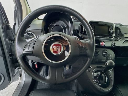 Used 2019 FIAT 500 Pop FWD image 11