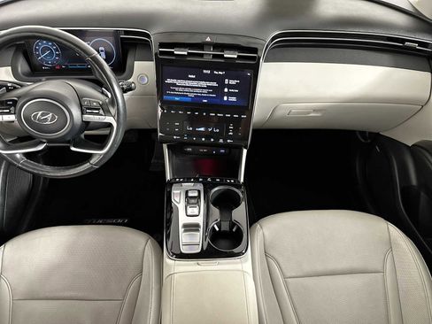 Used 2022 Hyundai Tucson Limited FWD image 15