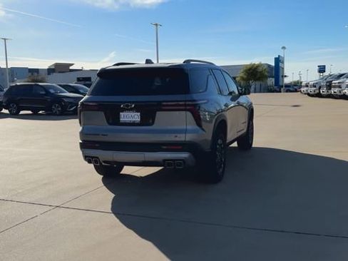 Used 2026 Chevrolet Traverse Z71 w/ Enhanced Driving Package image 8
