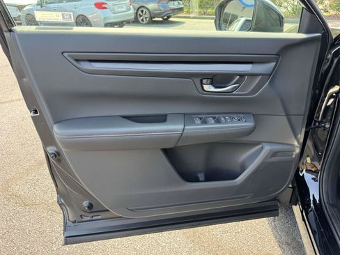 Certified 2026 Honda CR-V Sport image 6