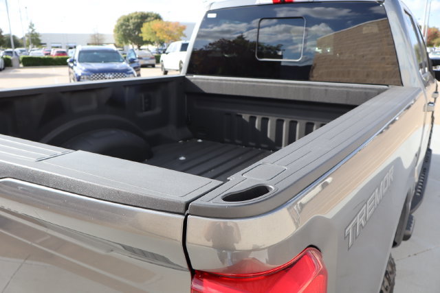 Used 2024 Ford F250 Lariat w/ Lariat Ultimate Package AWD/4WD image 6