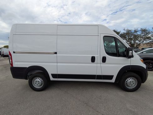 New 2026 RAM ProMaster 1500 w/ Power Group image 4