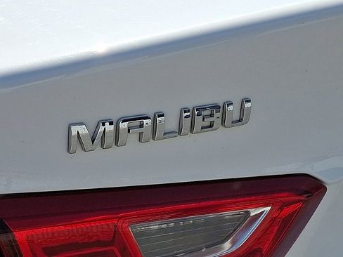 Used 2023 Chevrolet Malibu LT image 31