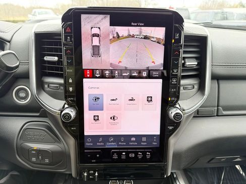 New 2026 RAM 3500 Laramie AWD/4WD image 24