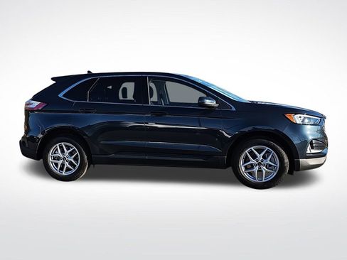 Used 2023 Ford Edge SEL w/ Convenience Package image 4