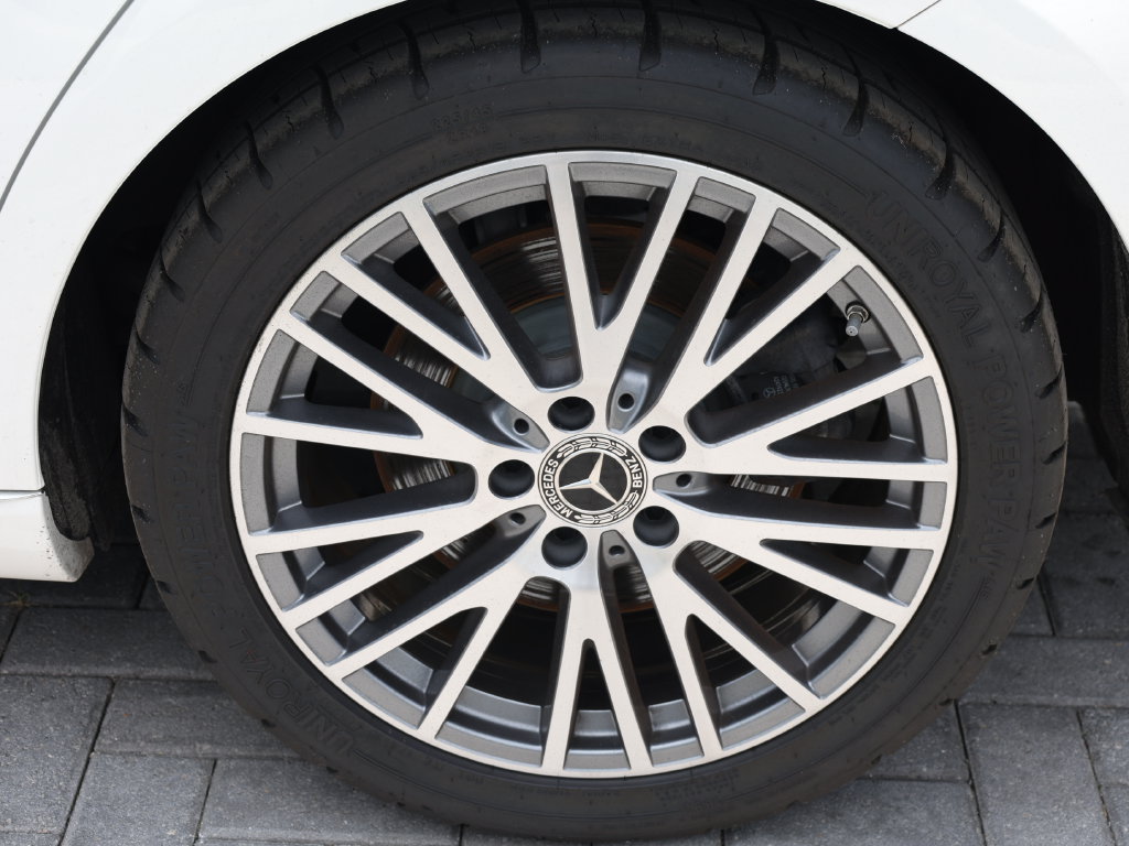 Used 2023 Mercedes-Benz CLA 250 4MATIC w/ Premium Package image 40