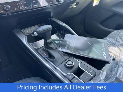 New 2026 Kia Sorento LX FWD image 17