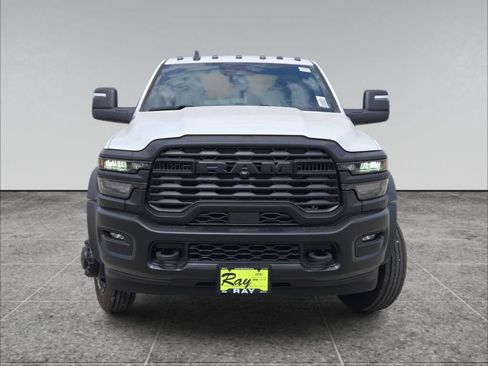 New 2026 RAM 5500 Tradesman AWD/4WD image 2