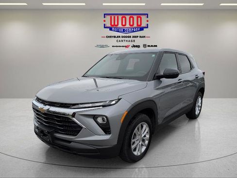 Used 2025 Chevrolet TrailBlazer LS w/ LS Convenience Package FWD image 7