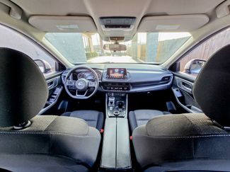 Used 2024 Nissan Rogue SV video 2