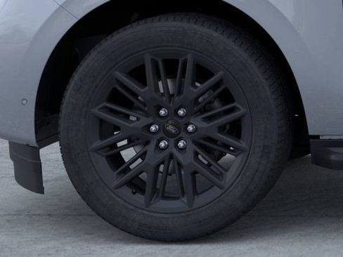New 2026 Ford Expedition Max Platinum image 19
