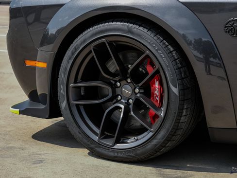 Used 2023 Dodge Challenger SRT Hellcat RWD image 79