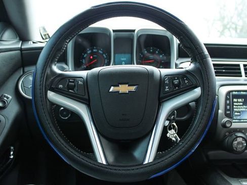 Used 2015 Chevrolet Camaro LT RWD image 20