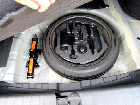 Used 2021 Nissan Sentra SR w/ SR Premium Package image 36