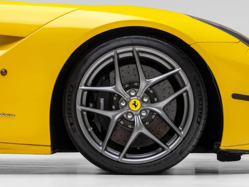 Certified 2017 Ferrari F12 Berlinetta RWD image 19