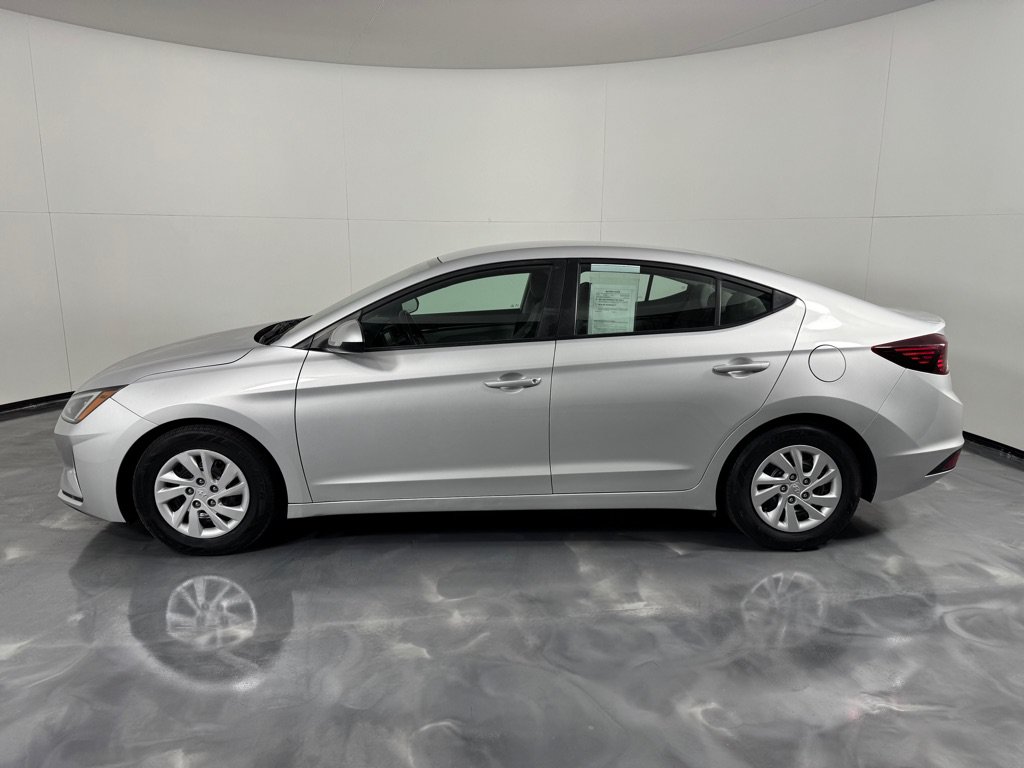 Used 2019 Hyundai Elantra SE FWD image 8