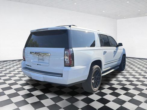 Used 2019 GMC Yukon XL Denali w/ Open Road Package AWD/4WD image 4