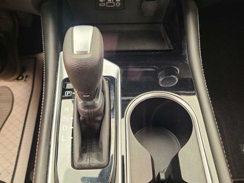 Used 2023 Nissan Altima 2.5 SV FWD image 29